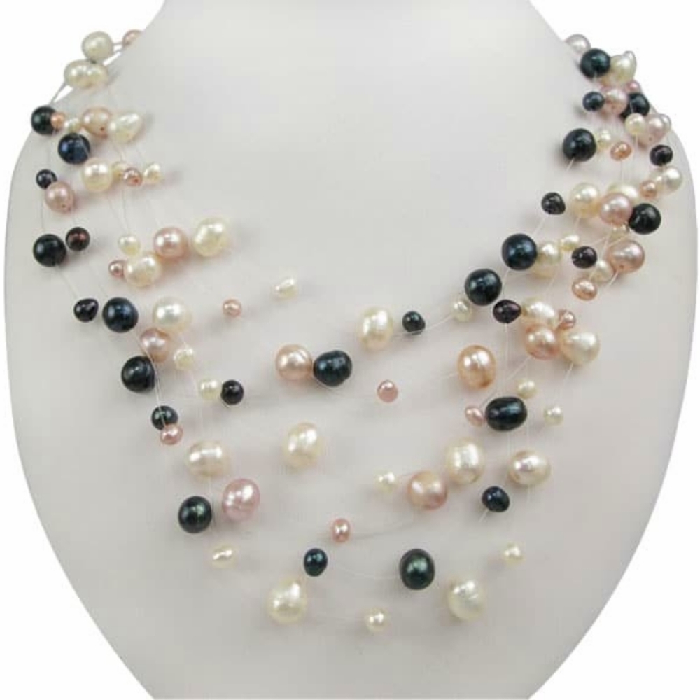 NWT trip colour freshwater pearl necklace